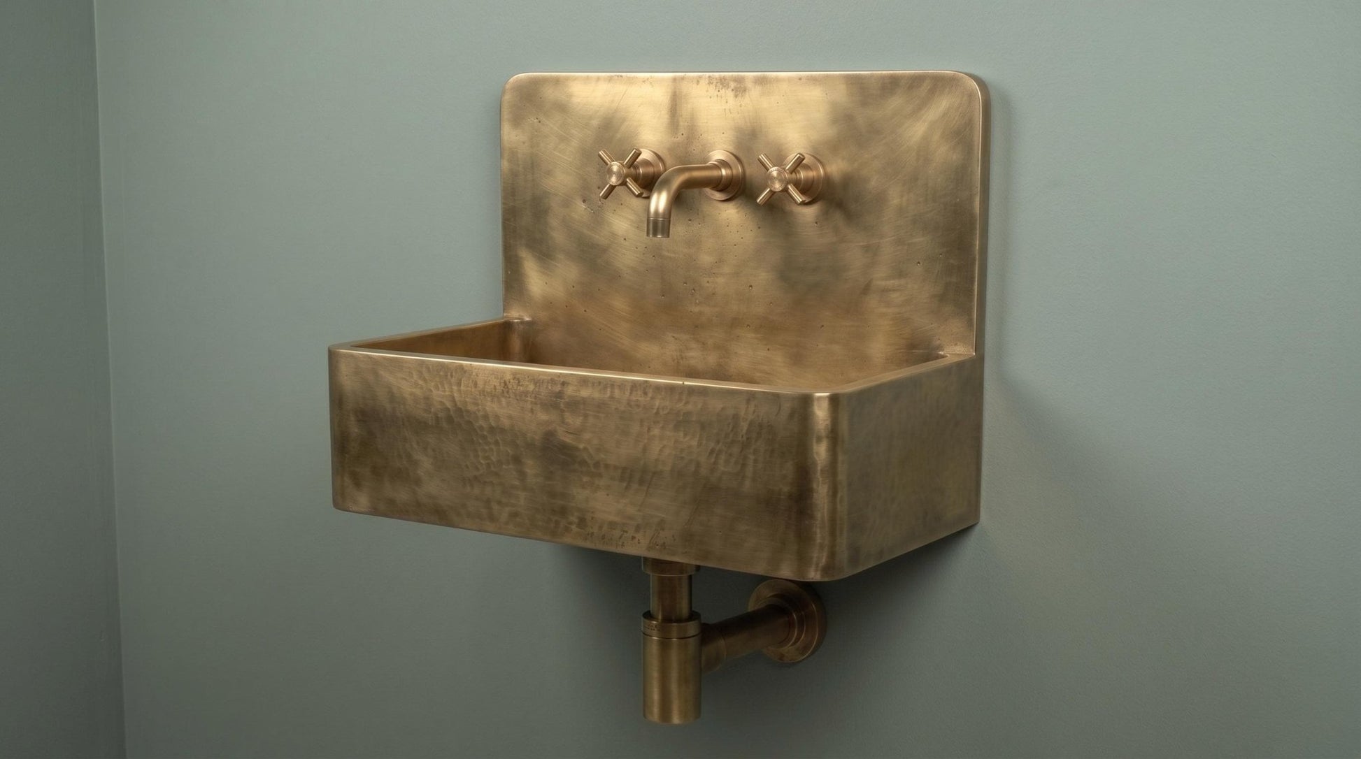 Antique Brass Wall Mounted Floating Sink, Smooth Rectangular Washbasin, Vintage Bathroom Vanity Basin, Rustic Sink - Mettlemix