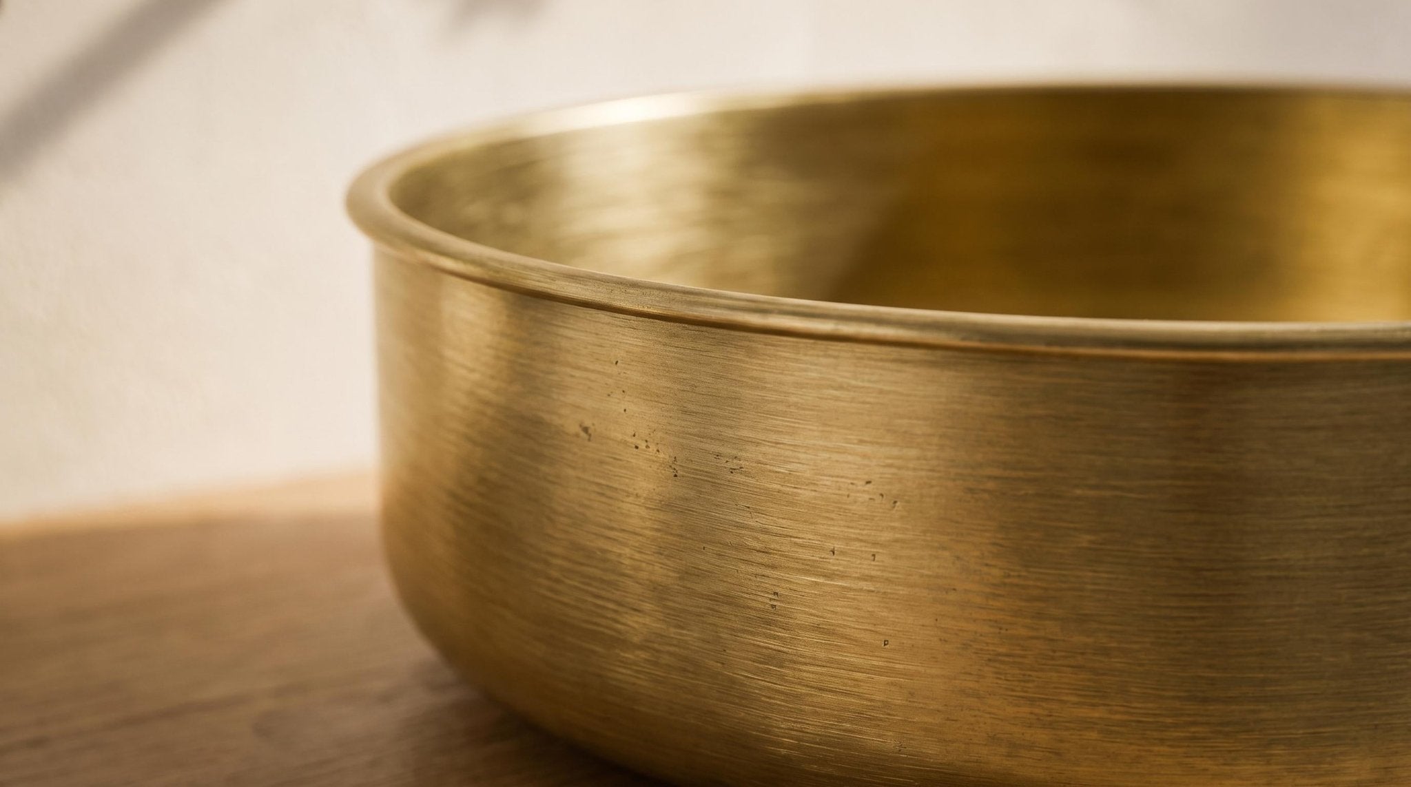 Brass Vessel Sink, Round Brass Bathroom Sink, Modern Countertop Vanity Basin, Handmade Solid Brass Wash Basin,Moroccan Style Wash Basin - Mettlemix