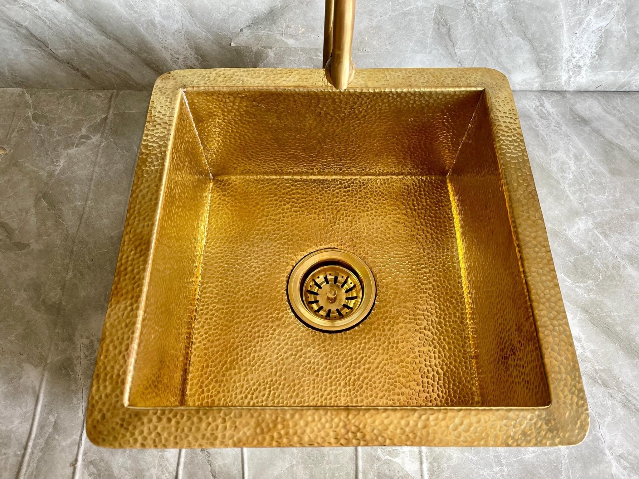 Hammered Brass Square Farmhouse Sink - Unlacquered Drop-in Basin - Mettlemix