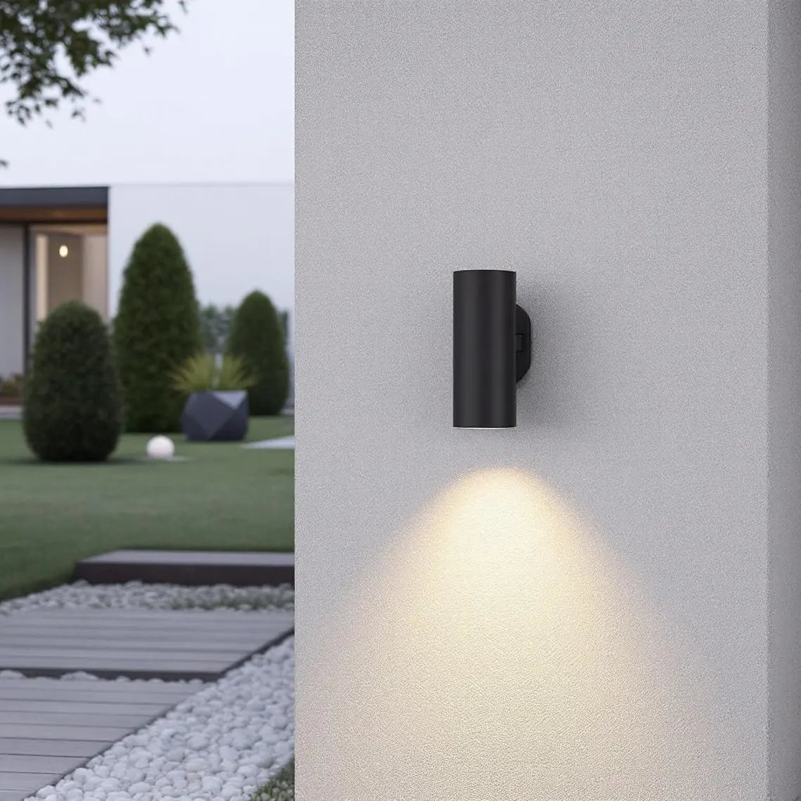Hand-Hammered Black Copper Wall Sconce - Modern Cylindrical Outdoor Light - Mettlemix