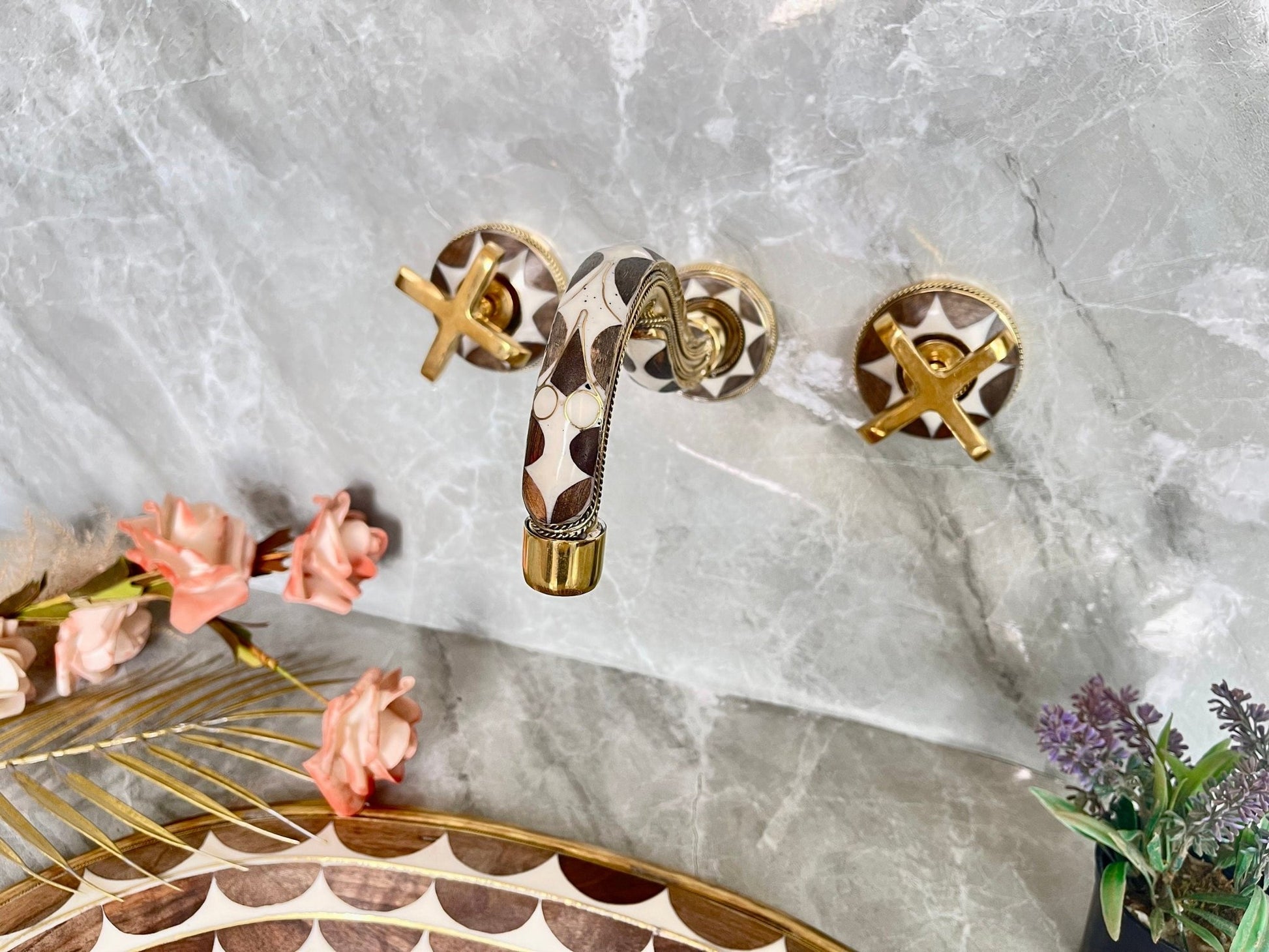 Handcrafted Resin & Brass Wall Mounted Faucet - Gooseneck Bathroom Tap - Mettlemix