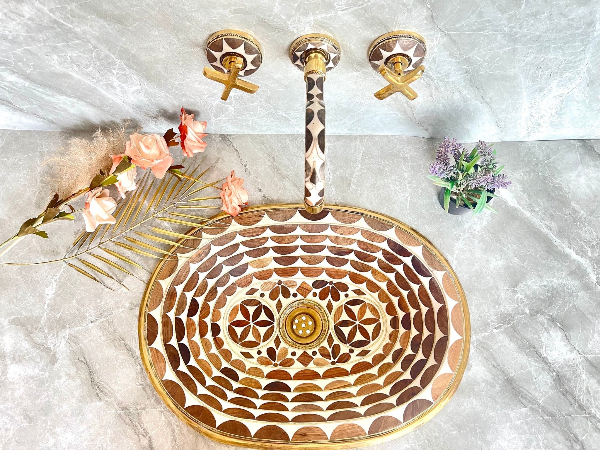 Handcrafted Resin & Brass Wall Mounted Faucet - Gooseneck Bathroom Tap - Mettlemix