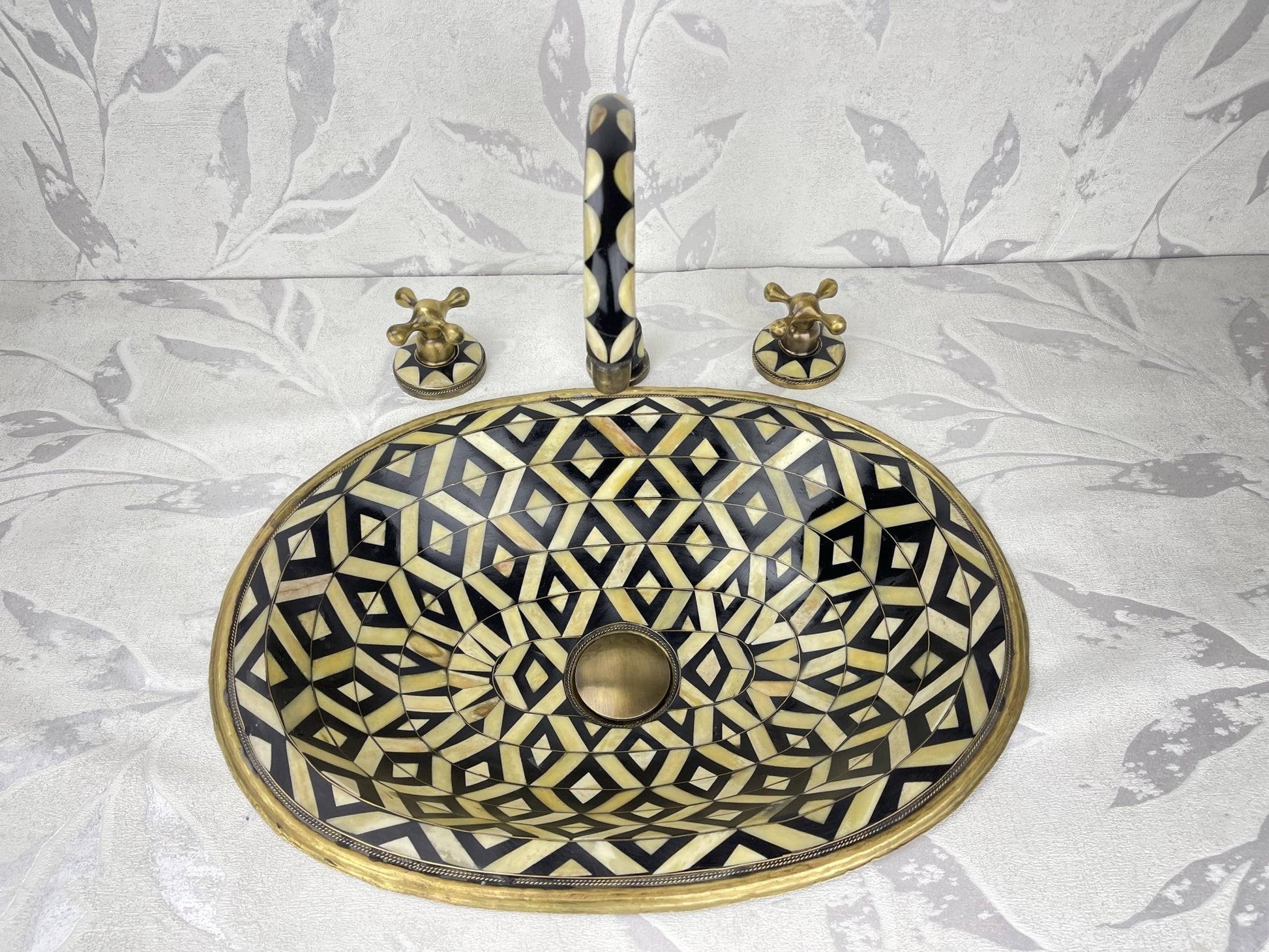 Handmade Brass Faucet & Sink Set - Resin & Bone Details Bronze Finish - Mettlemix