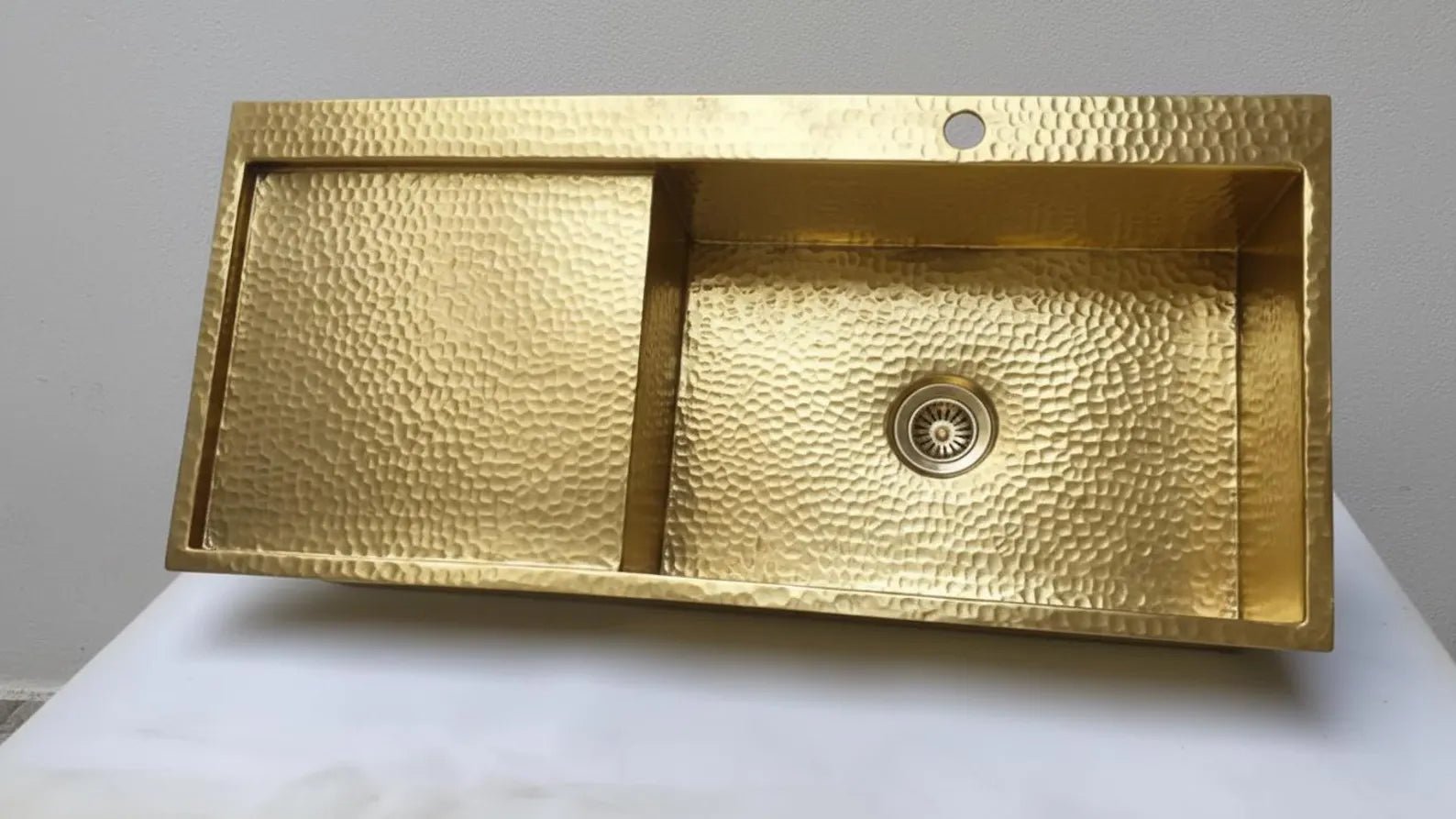 Handmade Brass Kitchen Sink with Drainboard - Hammered Gold Basin - Mettlemix