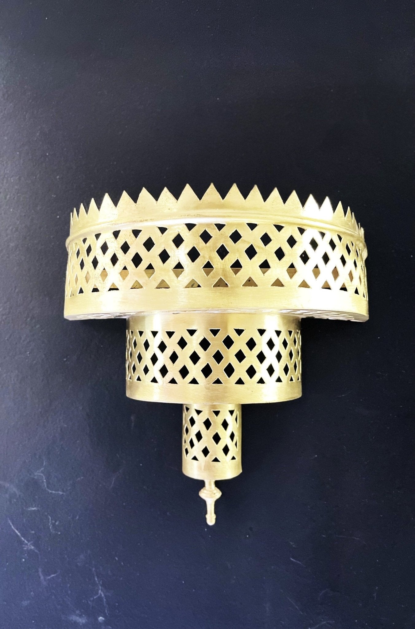 Handmade Brass Wall Sconce - Boho Gold Moroccan Decorative Light - Mettlemix