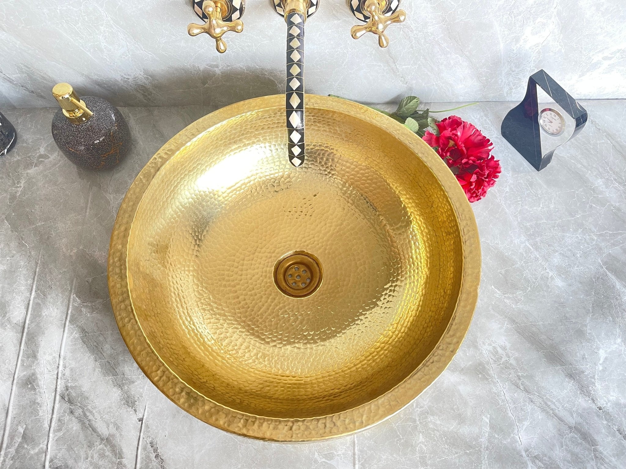Handmade Round Brass Drop - In Sink - Fish Scale Design Bathroom Basin - Mettlemix
