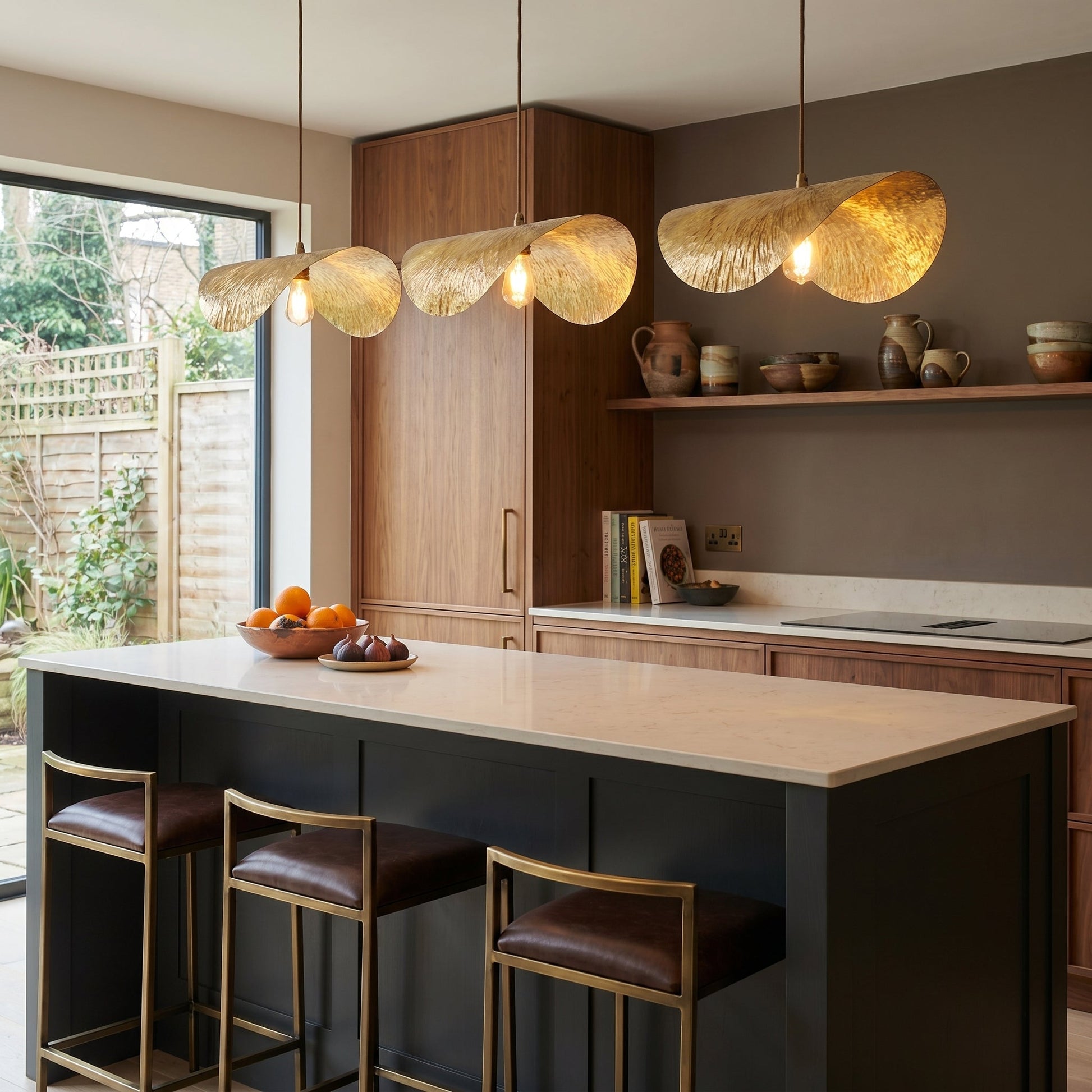 Modern Lotus Leaf Brass Pendant Lamp - Minimalist Suspension Light - Mettlemix
