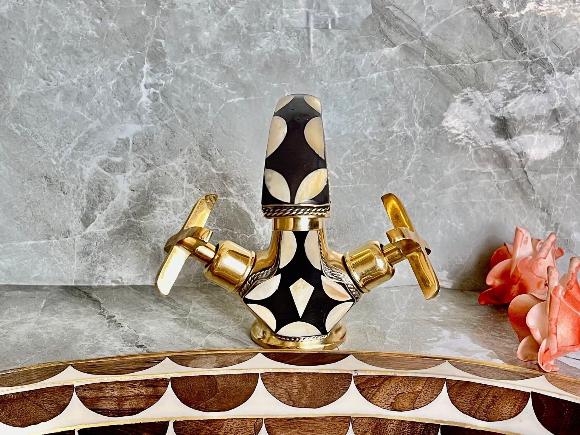 Solid Brass Bathroom Faucet - Black Resin Inlay Double Handle Tap - Mettlemix