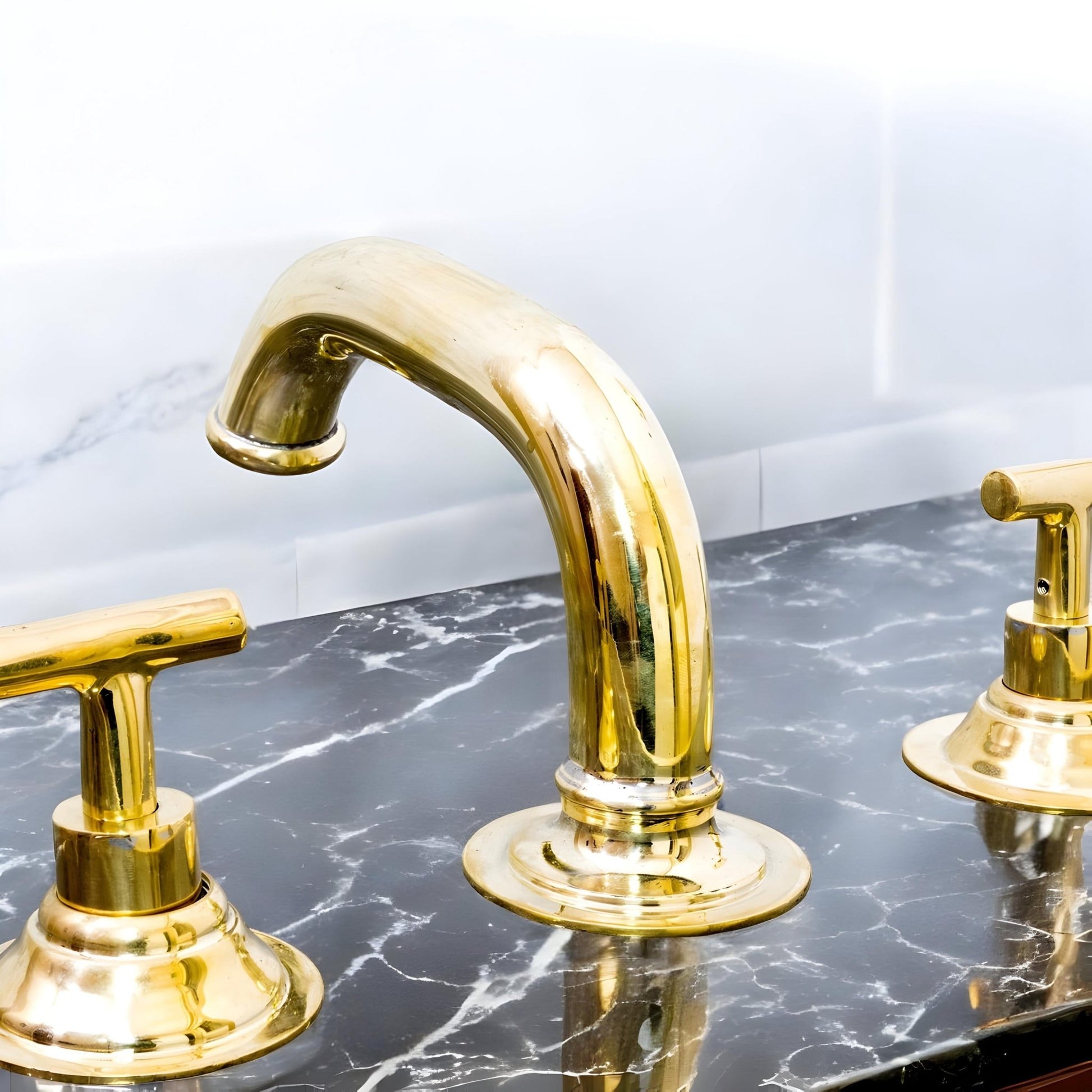 Unlacquered Brass 3-Hole Bathroom Faucet - Deck Mounted Lever Tap - Mettlemix